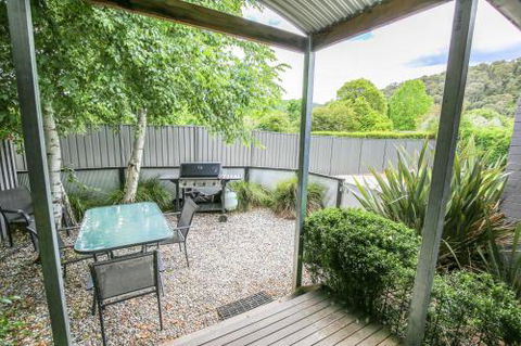 Allambie Cottages Villa 1 - Holiday Sunshine Coast 5
