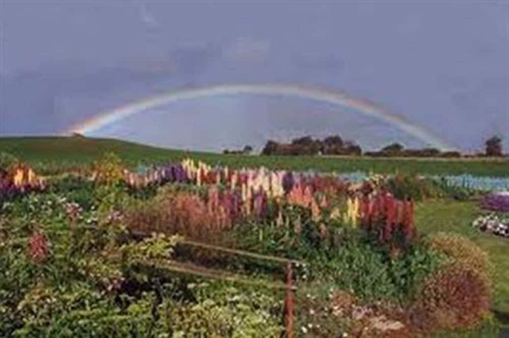  Sunshine Coast Tourism