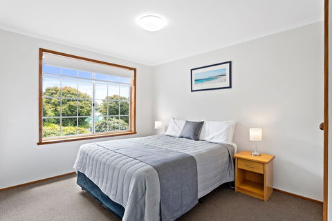 Riverfront Motel & Villas - Sunshine Coast Tourism 5