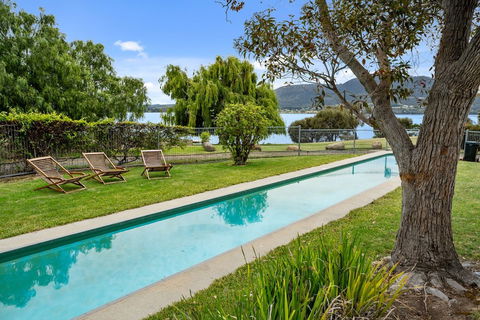 Riverfront Motel & Villas - Sunshine Coast Tourism 2