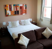 Balcony On Sixth Lodge - Holiday Sunshine Coast