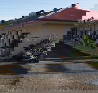 Riverside Motel - Sunshine Coast Tourism