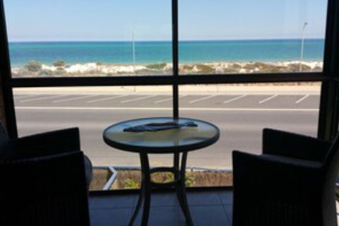 Acushla Accommodation - Holiday Sunshine Coast 0