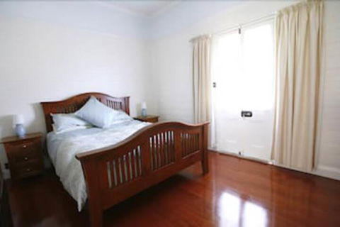 Singletons Retreat - Sunshine Coast Tourism 3
