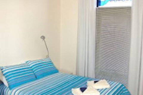 SeaShells Penneshaw - Sunshine Coast Tourism 4