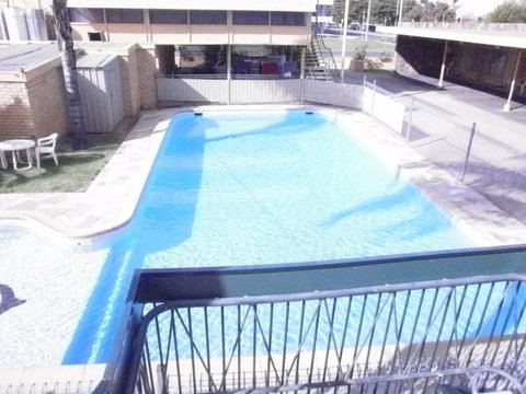 Kar Rama Motor Inn - Sunshine Coast Tourism 3