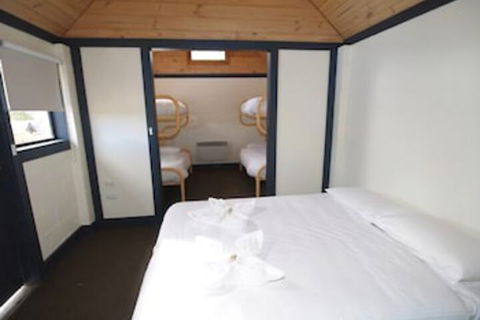 Habitat Chalet - Holiday Sunshine Coast 6