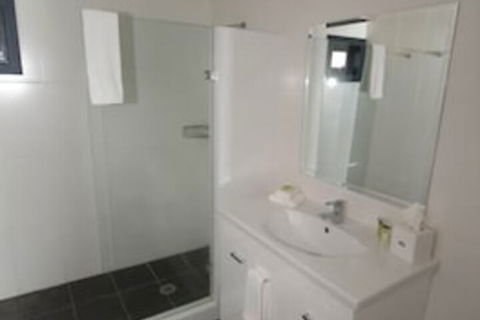 Habitat Chalet - Holiday Sunshine Coast 7