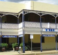 The Old Vic Inn - Sunshine Coast Tourism