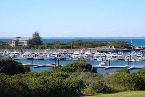 Harbour View Motel - Holiday Sunshine Coast 0