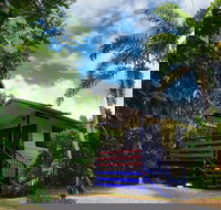 Thornton Beach Bungalows - Sunshine Coast Tourism