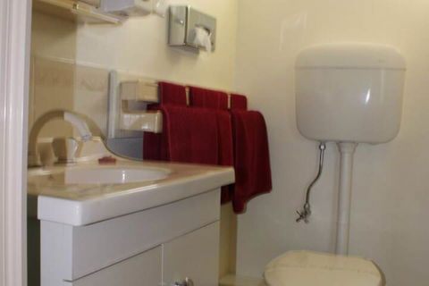 Motel Mount Gambier - Holiday Sunshine Coast 4