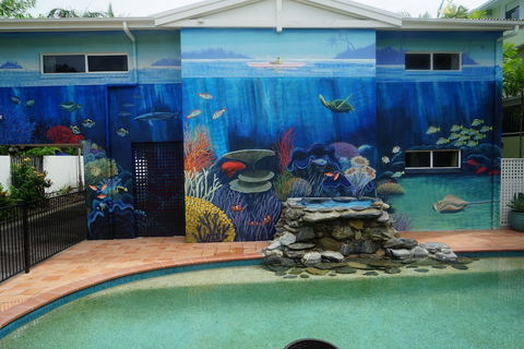 Port Douglas Motel - Sunshine Coast Tourism 1