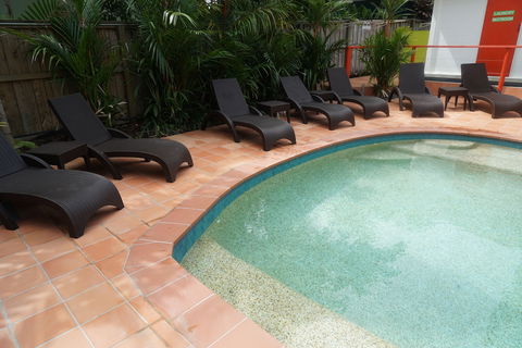 Port Douglas Motel - Sunshine Coast Tourism 5