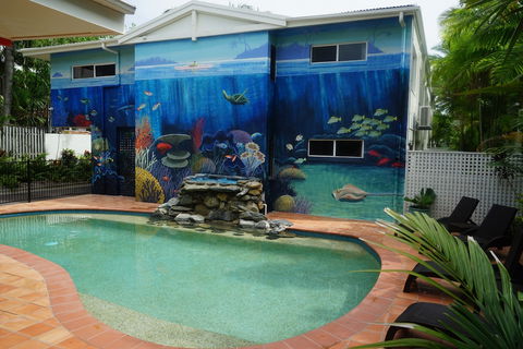 Port Douglas Motel - Sunshine Coast Tourism 0
