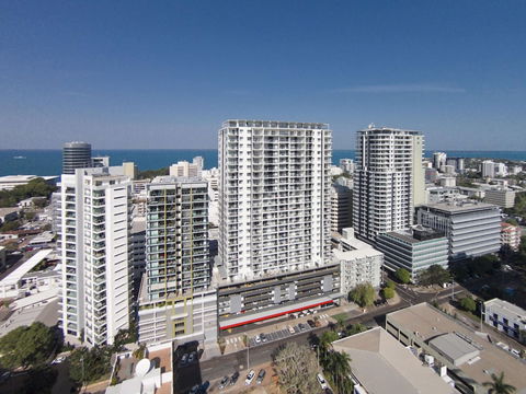 Oaks Darwin Elan Hotel - Sunshine Coast Tourism 0