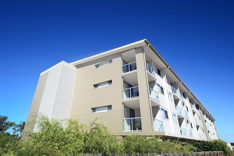 Oaks Moranbah Suites - Holiday Sunshine Coast 2