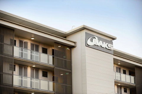 Oaks Moranbah Suites - Holiday Sunshine Coast 1
