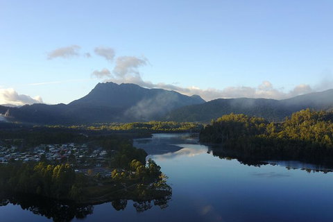 Tullah Lakeside Lodge - Holiday Sunshine Coast 3