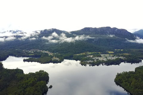 Tullah Lakeside Lodge - Holiday Sunshine Coast 2