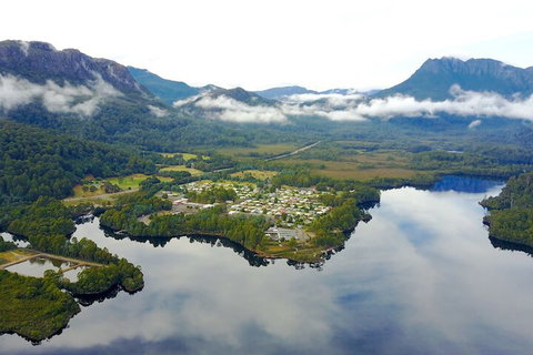 Tullah Lakeside Lodge - Holiday Sunshine Coast 4