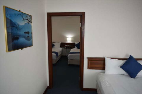 Admiral Motel Bunbury - Holiday Sunshine Coast 4
