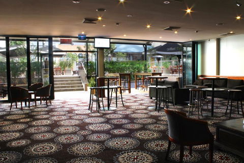 CBD Hotel - Holiday Sunshine Coast 6