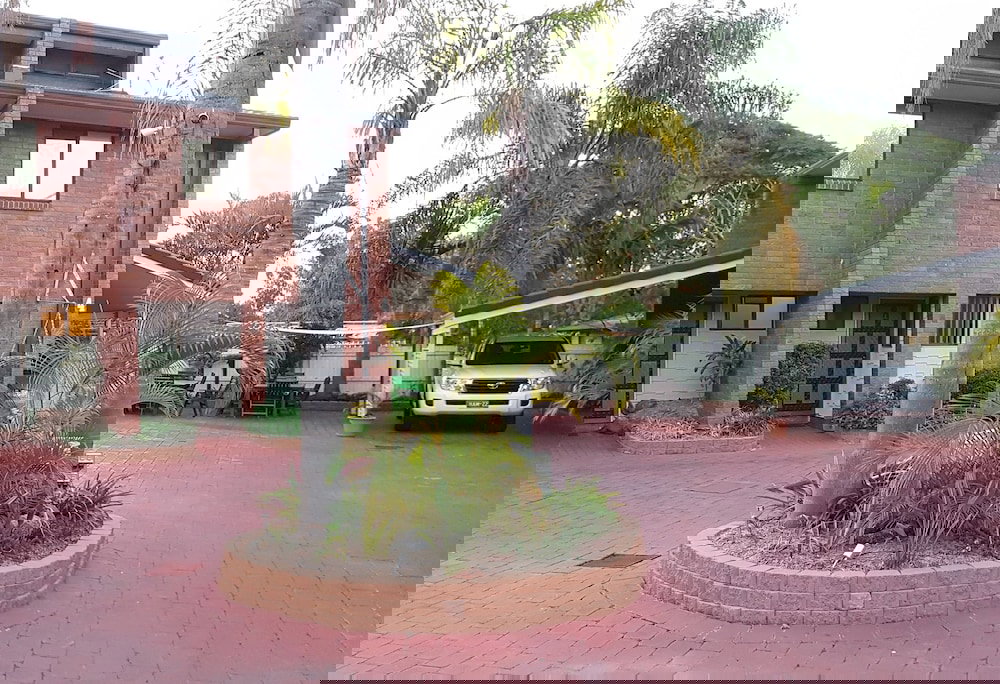 Cleveland QLD Holiday Sunshine Coast