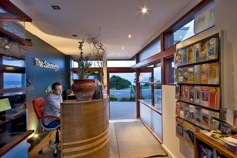 Sandridge Motel - Sunshine Coast Tourism 1