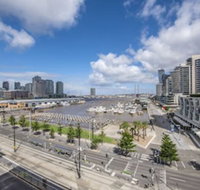 Docklands Private Collection of Apartments - Digital Harbour - Holiday Sunshine Coast
