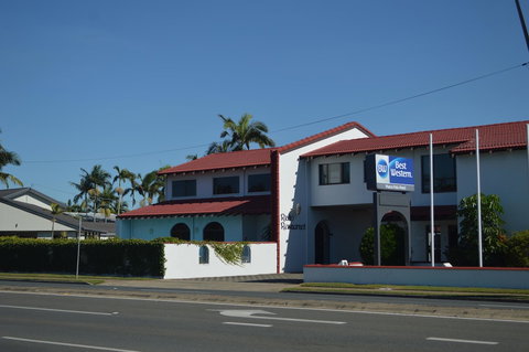 Best Western Marco Polo Mackay - Holiday Sunshine Coast 1