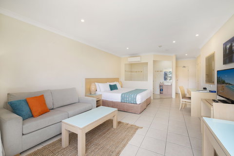 Terrigal Sails Serviced Apartments - Sunshine Coast Tourism 5