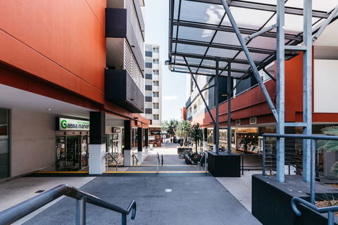 Gabba Central Apartments - Holiday Sunshine Coast 2