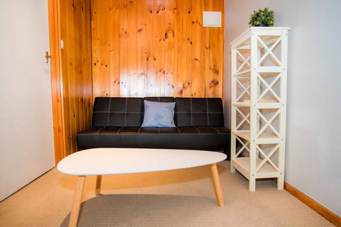 Seppelts View Cabins - Sunshine Coast Tourism 7