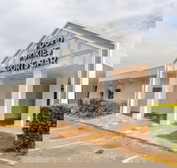 Sunnybank Hotel - Holiday Sunshine Coast