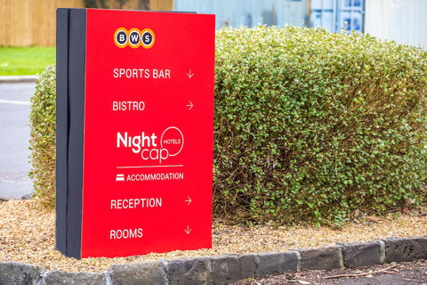 Nightcap At Keysborough Hotel - Sunshine Coast Tourism 2