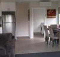 Warrnambool Holiday Accommodation - Holiday Sunshine Coast