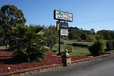 Picton Valley Motel - Holiday Sunshine Coast 1