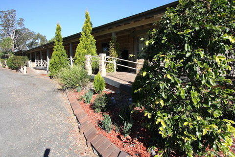 Picton Valley Motel - Holiday Sunshine Coast 5