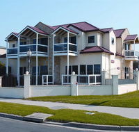Lighthouse Keepers Inn - Sunshine Coast Tourism