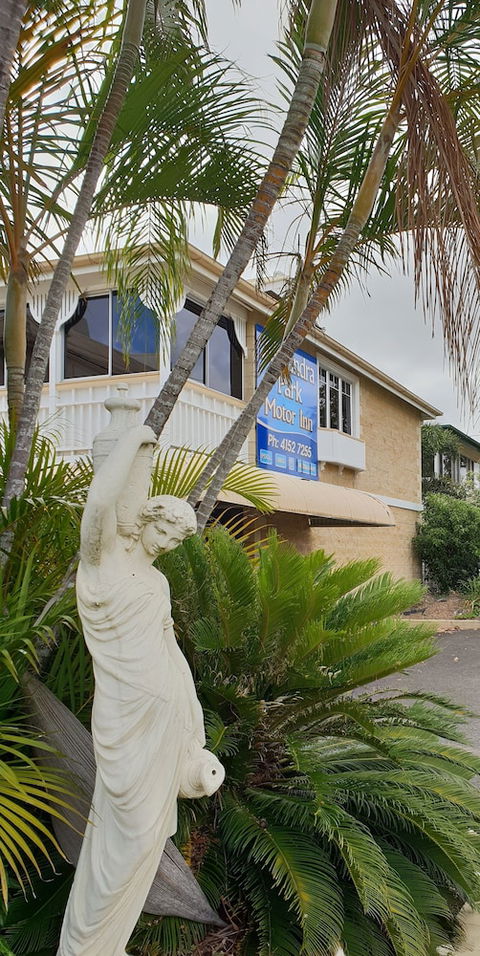 Alexandra Park Motor Inn - Sunshine Coast Tourism 4