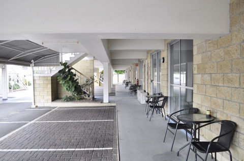 Alexandra Park Motor Inn - Sunshine Coast Tourism 0