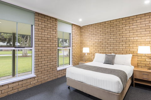 RACV Cobram Resort - Sunshine Coast Tourism 4