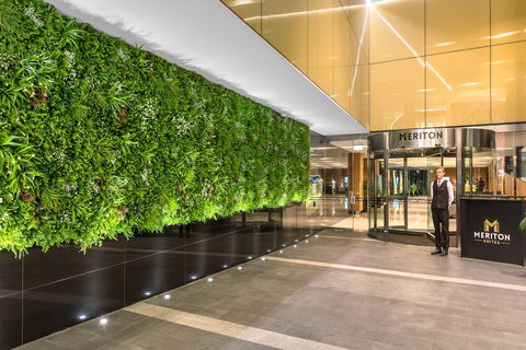 Meriton Suites Campbell Street, Sydney - Holiday Sunshine Coast 1