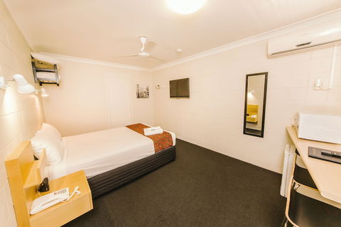 Citywalk Motor Inn - Holiday Sunshine Coast 4