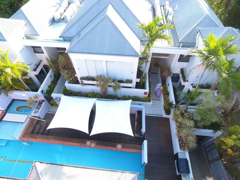 The Pavilions - Sunshine Coast Tourism 1