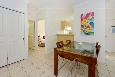 Central Plaza Port Douglas Apartments - Sunshine Coast Tourism 4