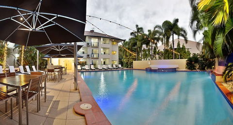 Central Plaza Port Douglas Apartments - Sunshine Coast Tourism 1