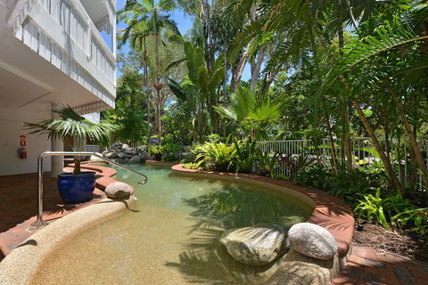The White House Port Douglas - Sunshine Coast Tourism 6