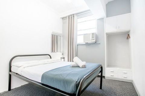 Westend Backpackers Hostel - Holiday Sunshine Coast 6